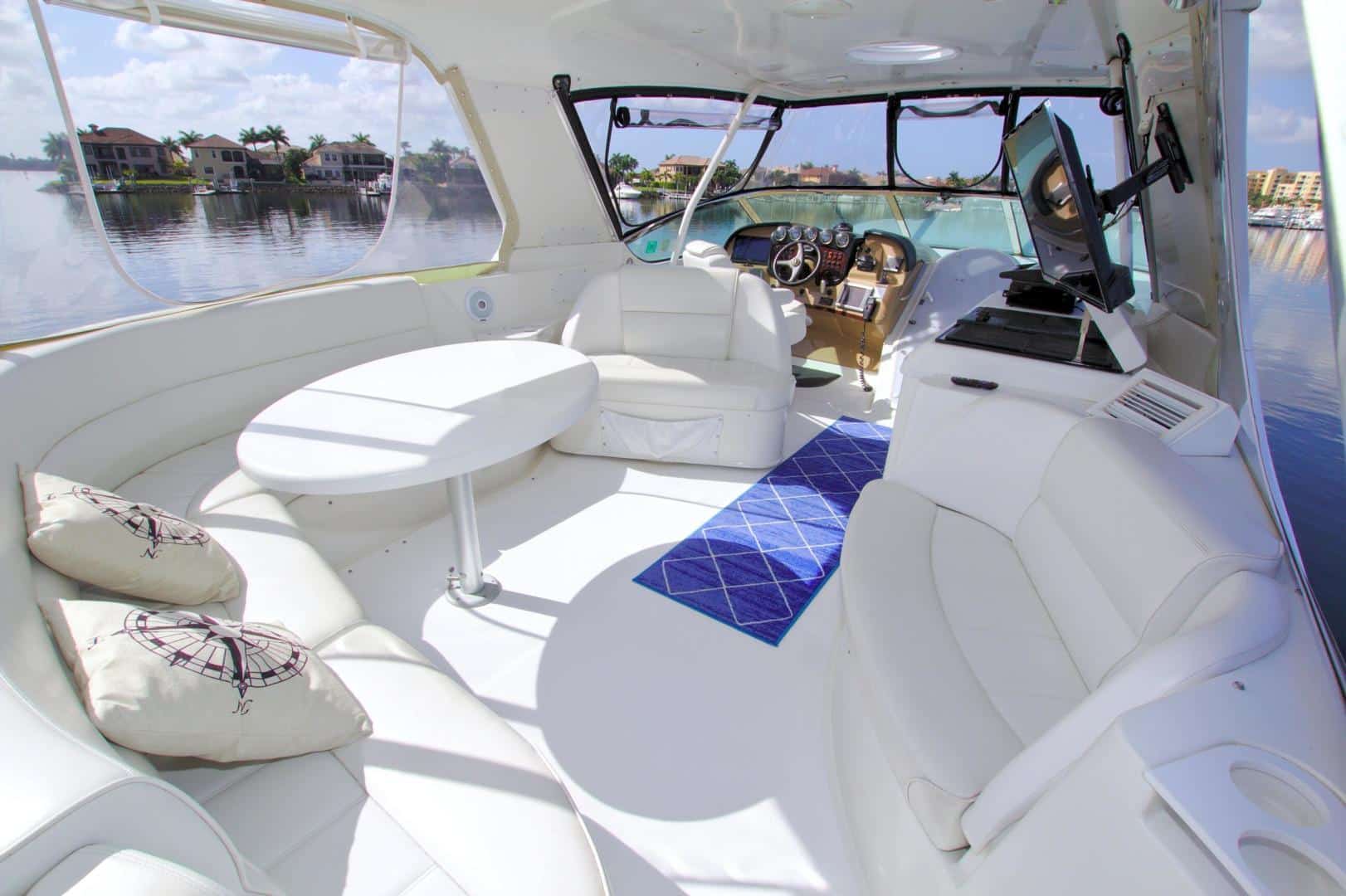 Toronto yacht rental