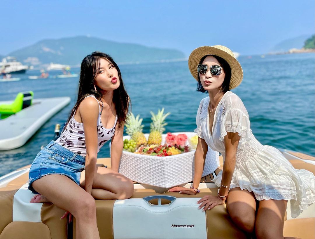 Boat Rental Near Me: Explore Toronto Lake