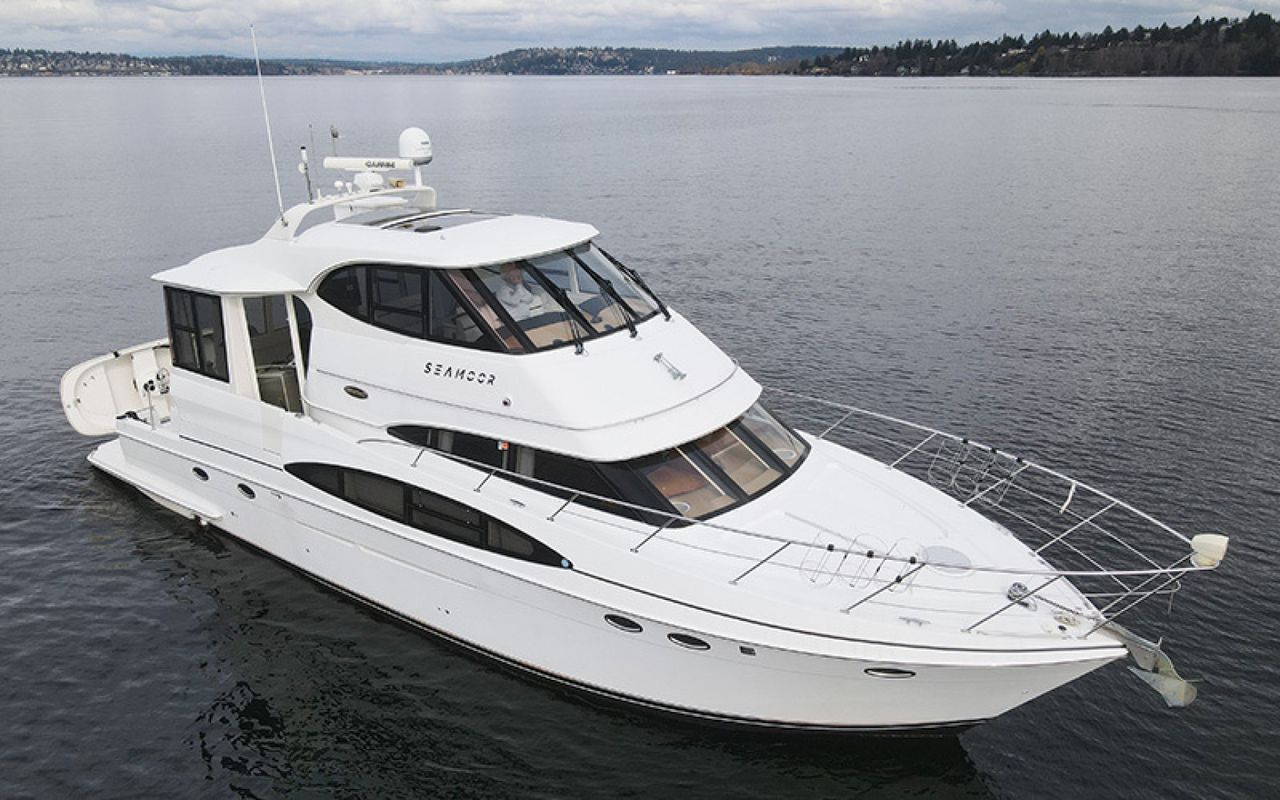 GTA Yacht Rental Carver Yacht